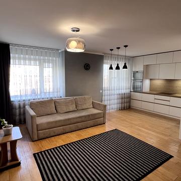 Михайла Котельникова вул., 13