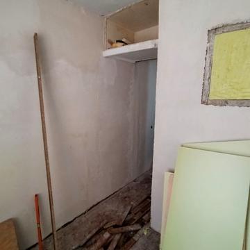 Академіка Янгеля вул., 12