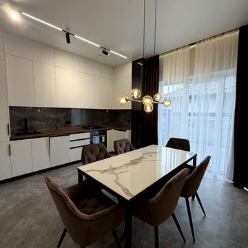 Ворзельська вул.