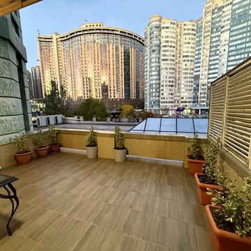 Генуезька вул., 36