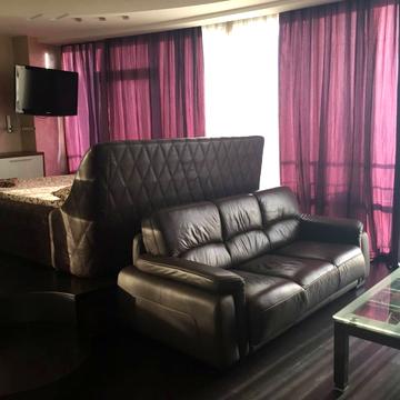 Королеви Єлизавети ІІ вул. (Глинки), 2