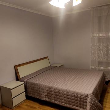 Осіння вул., 33