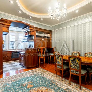 Володимира Івасюка просп. (Героїв Сталінграду), 4