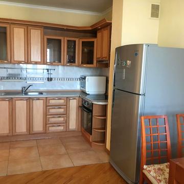 Вишняківська вул., 17