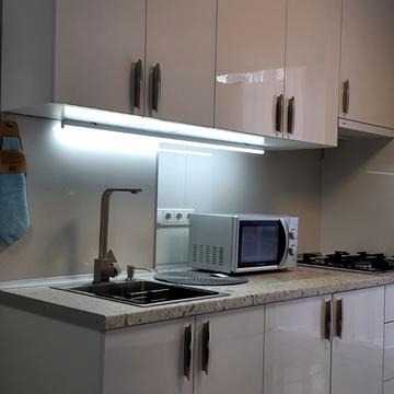 Набережна Перемоги вул., 42