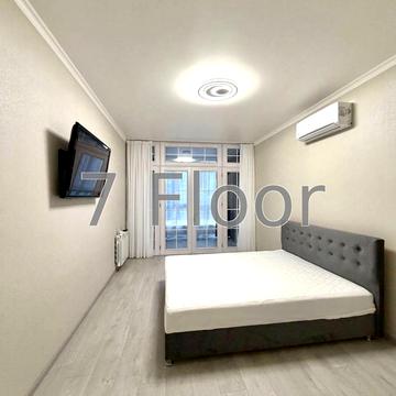 Радистів вул., (Будинок 2)