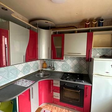 Відрадний просп. (Чубаря), 12