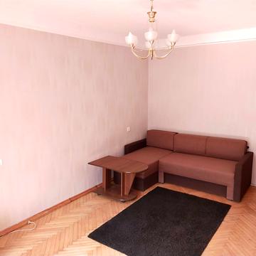 Березняківська вул., 16