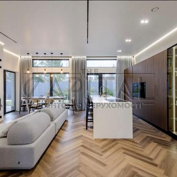 Снайпера вул., 38а