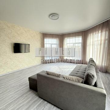 Молодіжна вул.