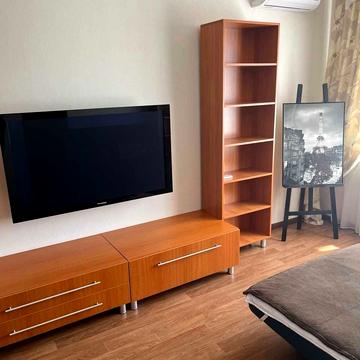 Бориса Гмирі вул., 18