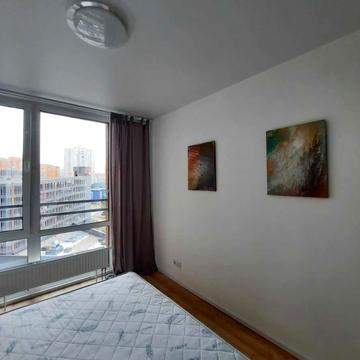 Дніпровська набережна вул., 18-А