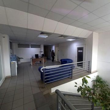 Левка Лукяненка вул. (Василя Жуковського), 5