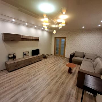 Срібнокільська вул., 1