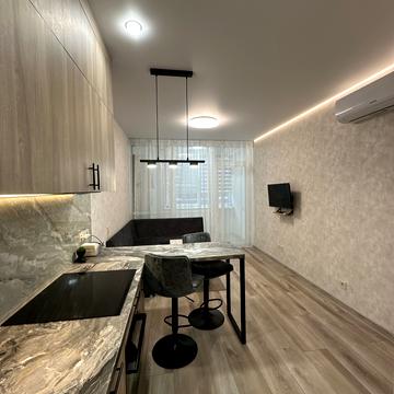 Всеволода Змієнка вул., 34/21