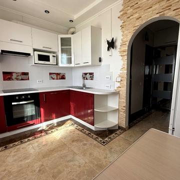 Леся Курбаса просп., 17