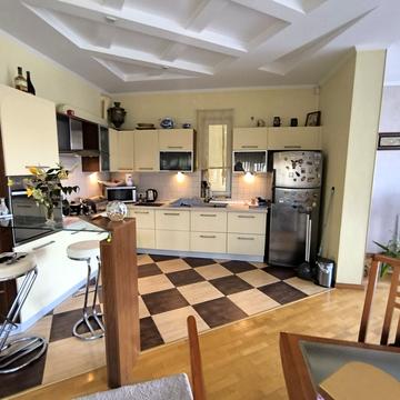 Аркадіївський пров., 4/6