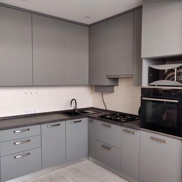 Одеська вул., 38