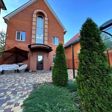 Балтійська вул.