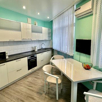 Ростиславська вул. (Маршала Рибалка), 5-Б