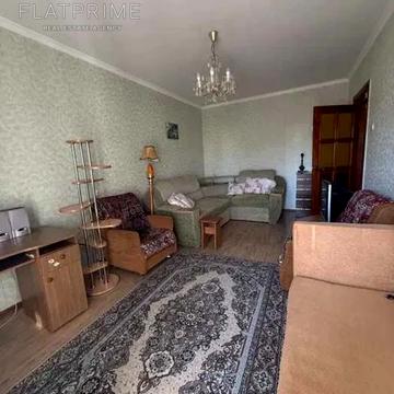 Романа Ратушного вул. (Волгоградська), 33