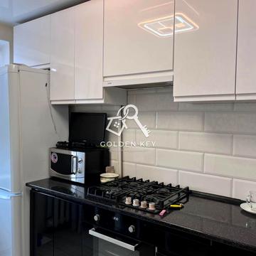 200-річчя Кривого Рогу просп., 5