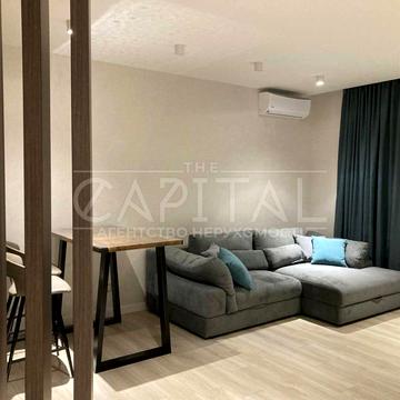 Джона Маккейна вул. (Івана Кудрі), 1-Б