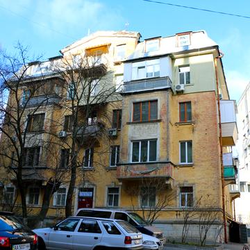 Олеся Гончара вул., 12