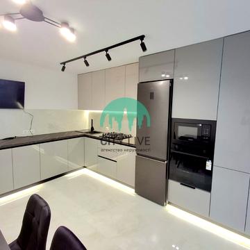 Юліана Пелеша вул., 3