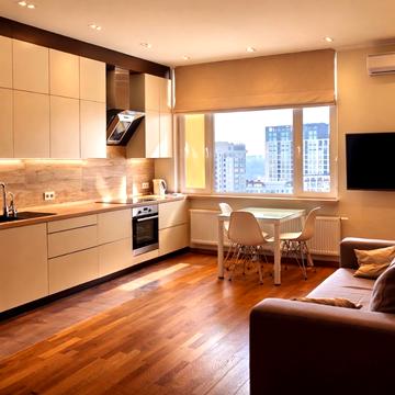 Євгена Коновальця вул. (Щорса), 36-Е