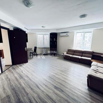 Борщагівська вул., 150