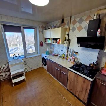 Червоний камінь вул., 13