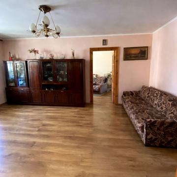 Мала Бердичівська вул., 1