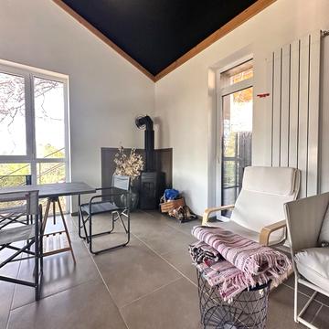 Садова вул., 30б