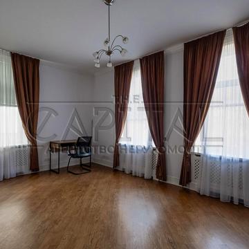 Редутна вул.