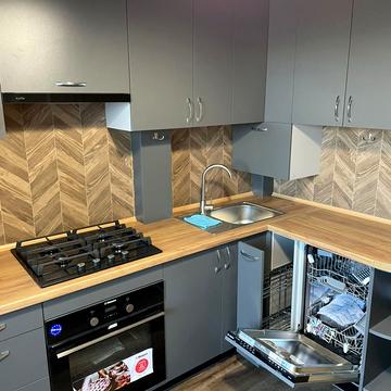 Одеська вул., 25-Б