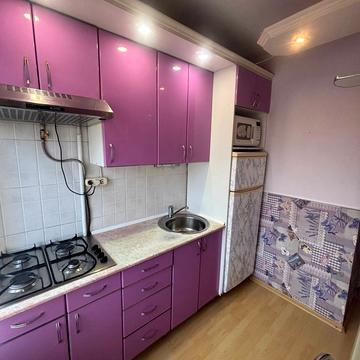 Гната Хоткевича вул., 50/1