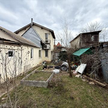 Дача Ковалевського вул.