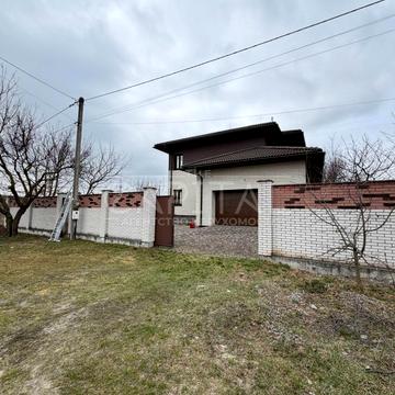 Зоряна, 3