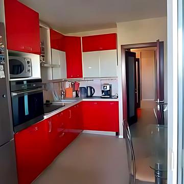 Валерія Лобановського просп., 126