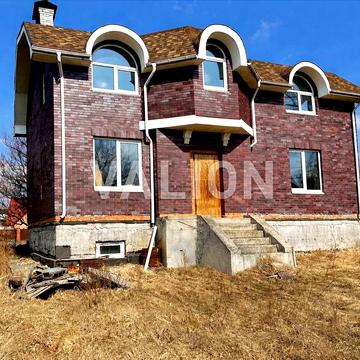 Дмитрівська, 9