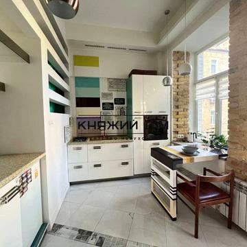 Саксаганського вул., 125