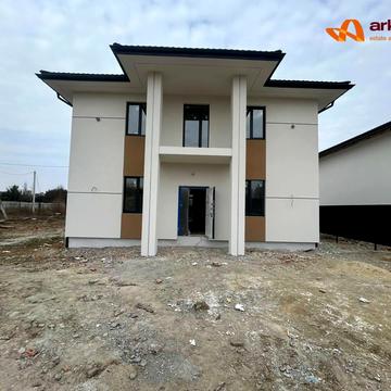 Василя Симоненка вул., 5а