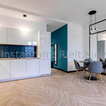 Василя Тютюнника вул. (Анрі Барбюса), 37/1