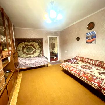 Голосіївський просп. (40-річчя Жовтня), 15