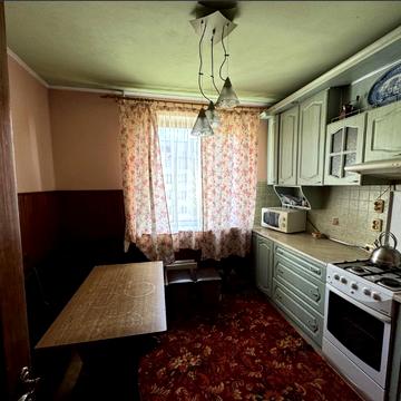 Богдана Хмельницького вул., 245