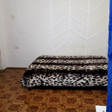 Павла Тичини просп., 9