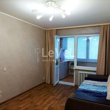 Космонавта Поповича вул. (Космонавта Волкова), 8