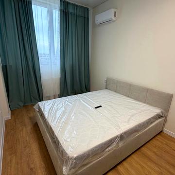 Сергія Мартина вул., 4