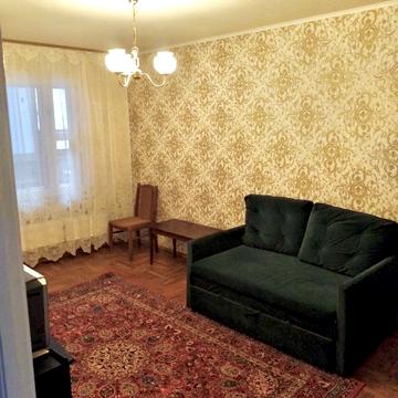 Академіка Глушкова просп., 15